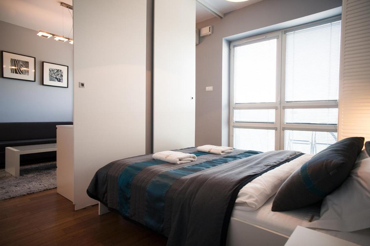 Platinum Towers Luxury Apartments Варшава Екстериор снимка