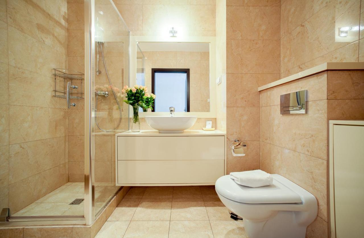 Platinum Towers Luxury Apartments Варшава Екстериор снимка